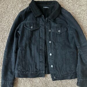 Brandy Melville Black Sherpa Lined Button Up Denim Jacket Sz S, Classic, Neutral